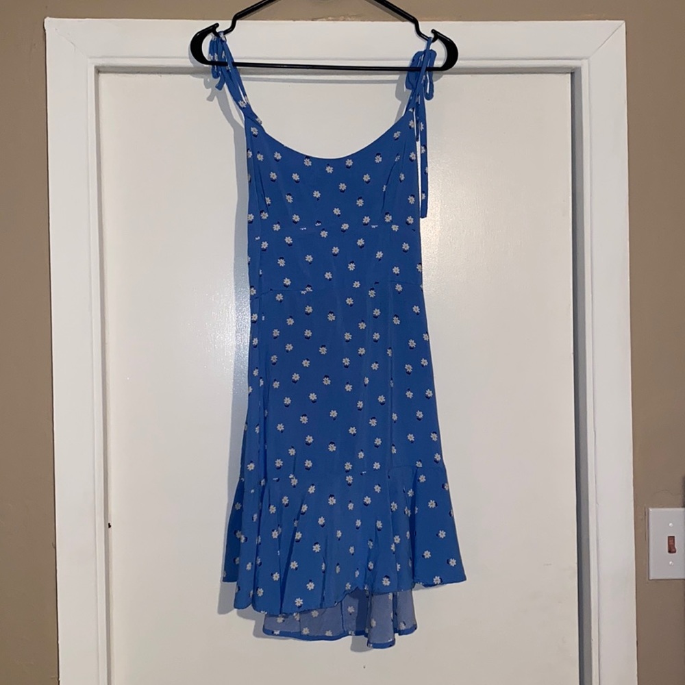 Blue flower print short dress
